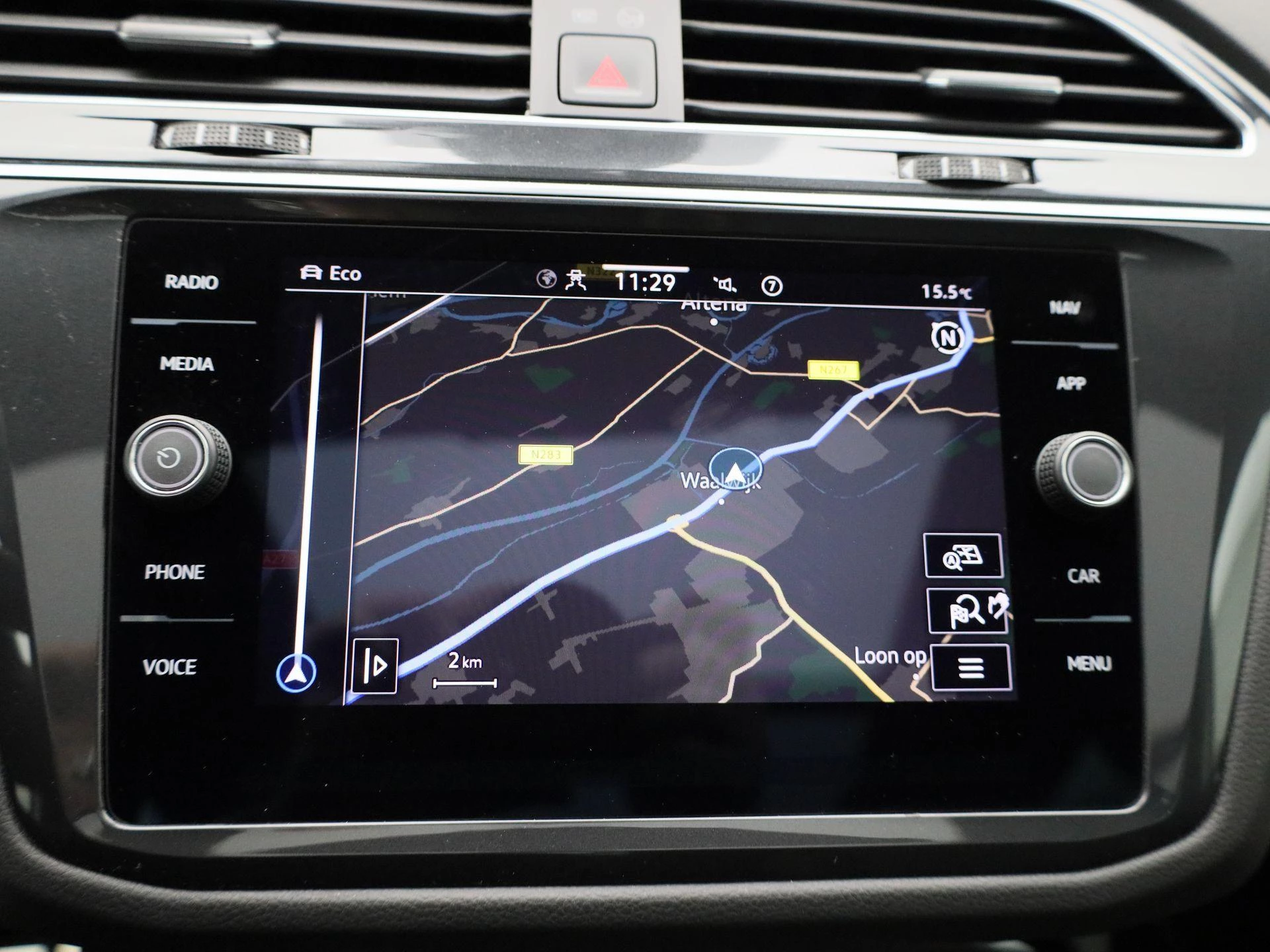 Volkswagen-Tiguan-image-24