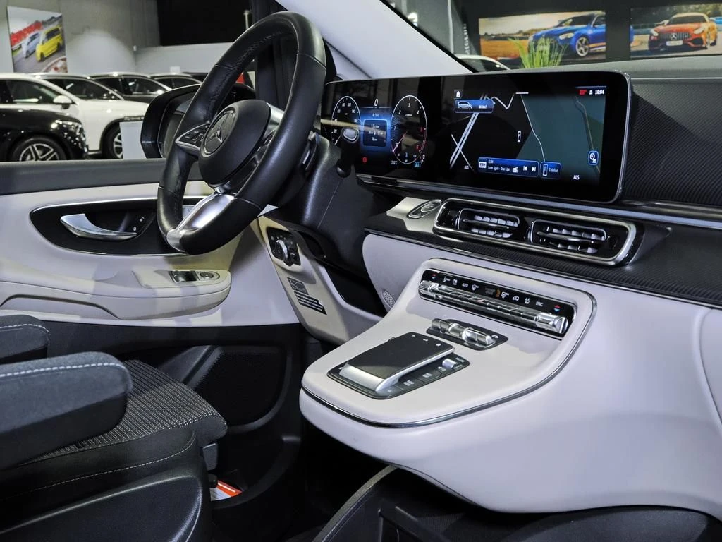 Mercedes-Benz-Marco Polo-image-9