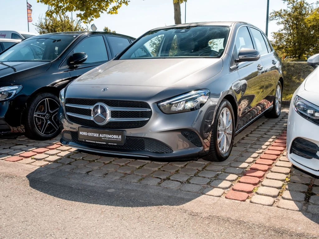 Mercedes-Benz-B-Klasse 180 d-image-6