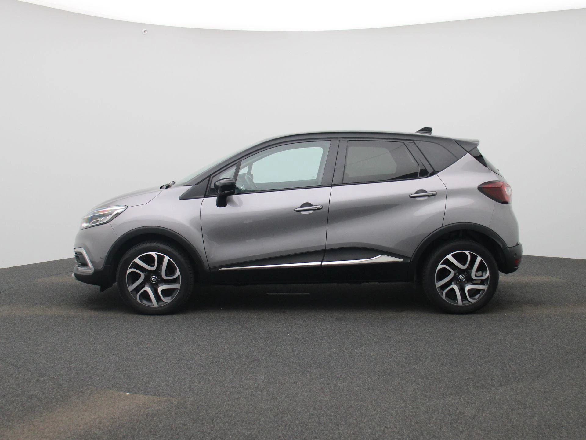 Renault-Captur-image-3
