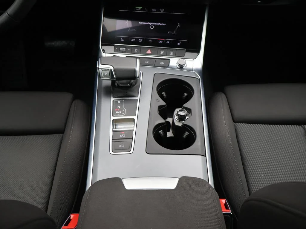 Audi-A6-image-10