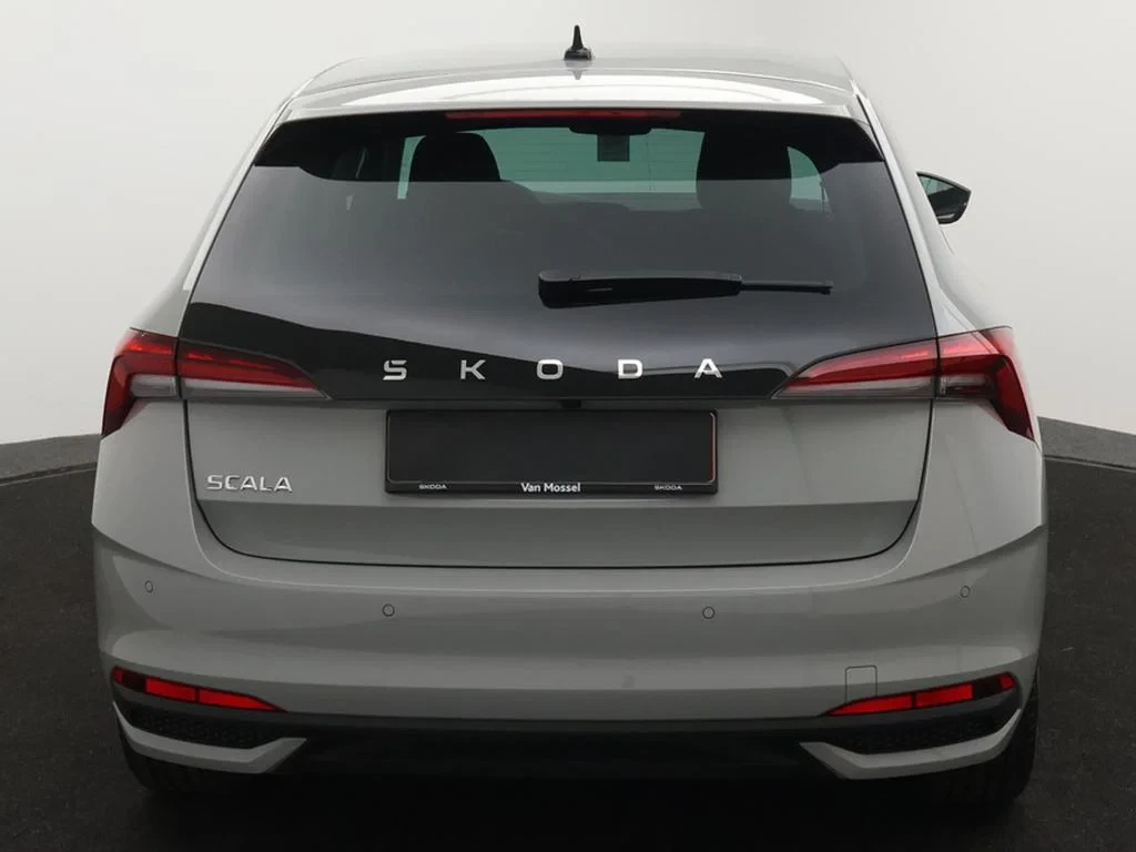 Škoda-Scala-image-5