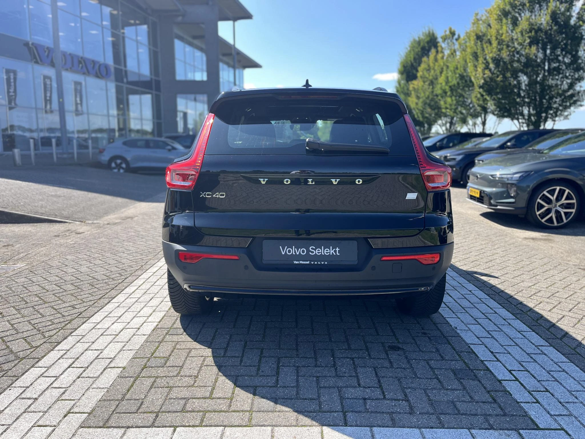 Volvo-XC40-image-17