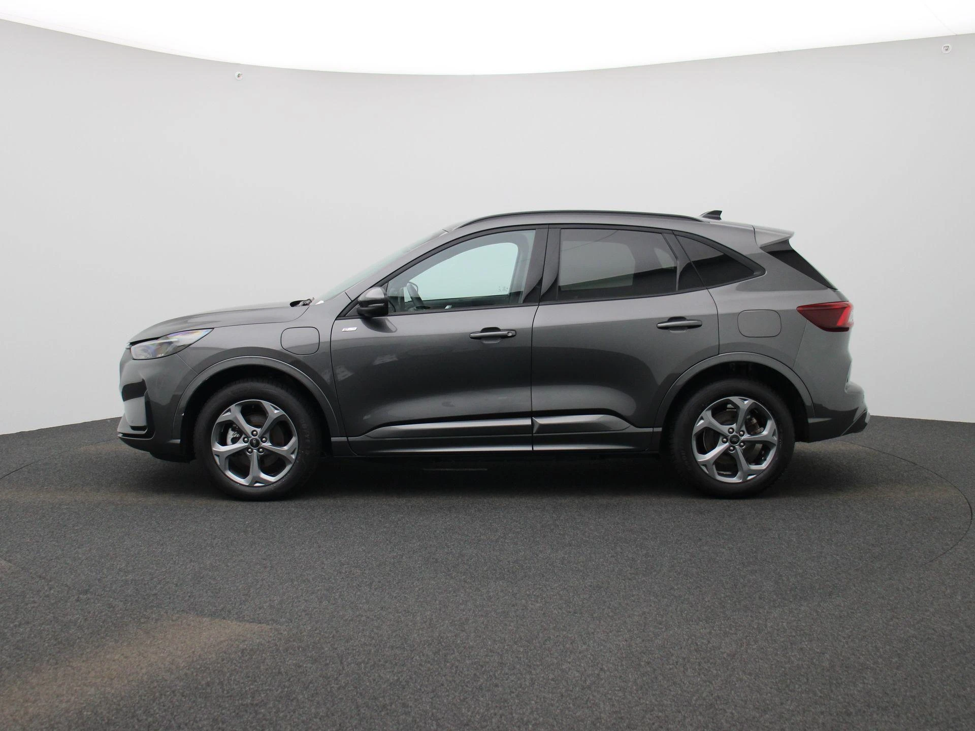 Ford-Kuga-image-4