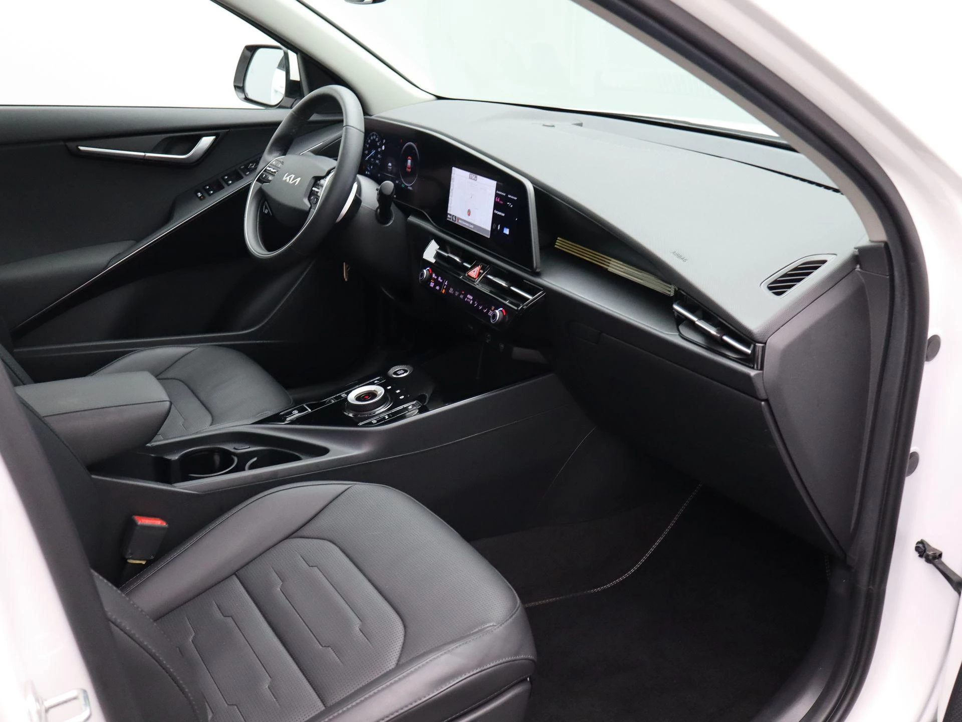 Kia-Niro-image-31