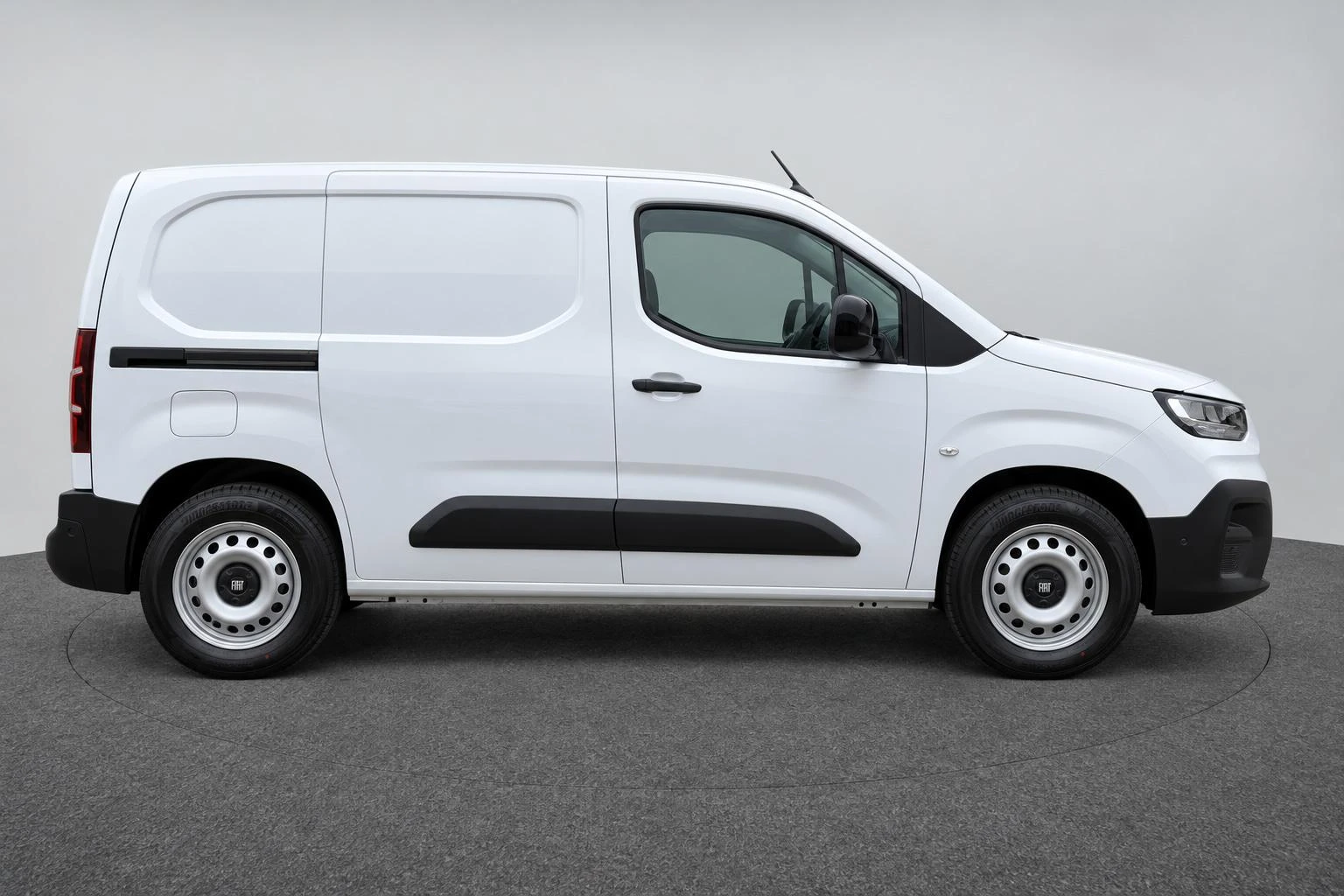 Fiat-E-Doblò-image-3