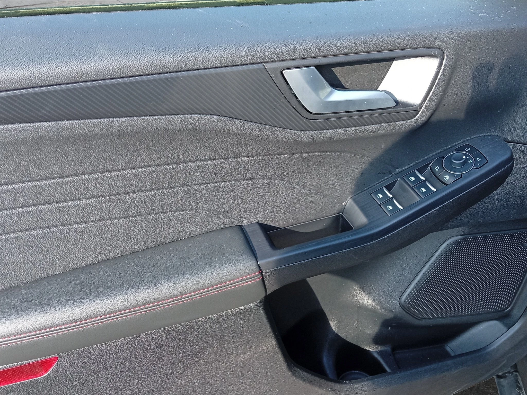 Ford-Kuga-image-15