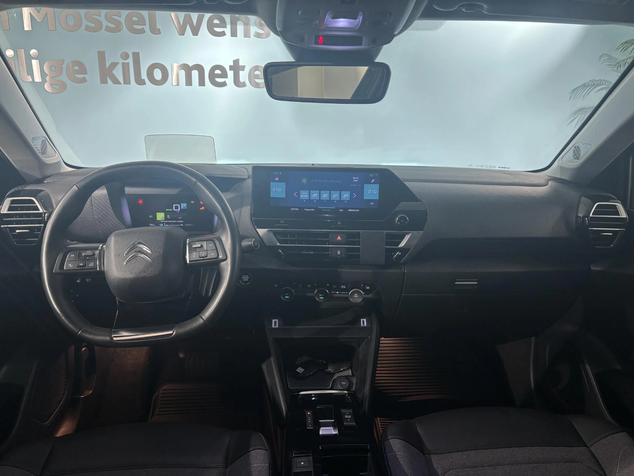 Citroën-ë-C4-image-11