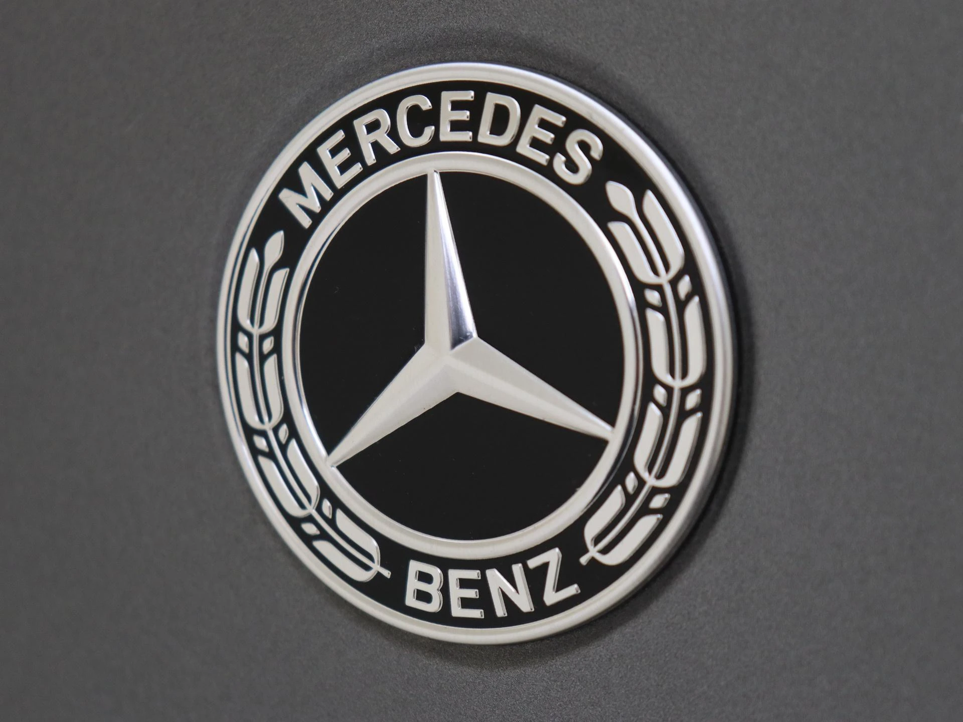 Mercedes-Benz B-Klasse 250 e Business Solution AMG