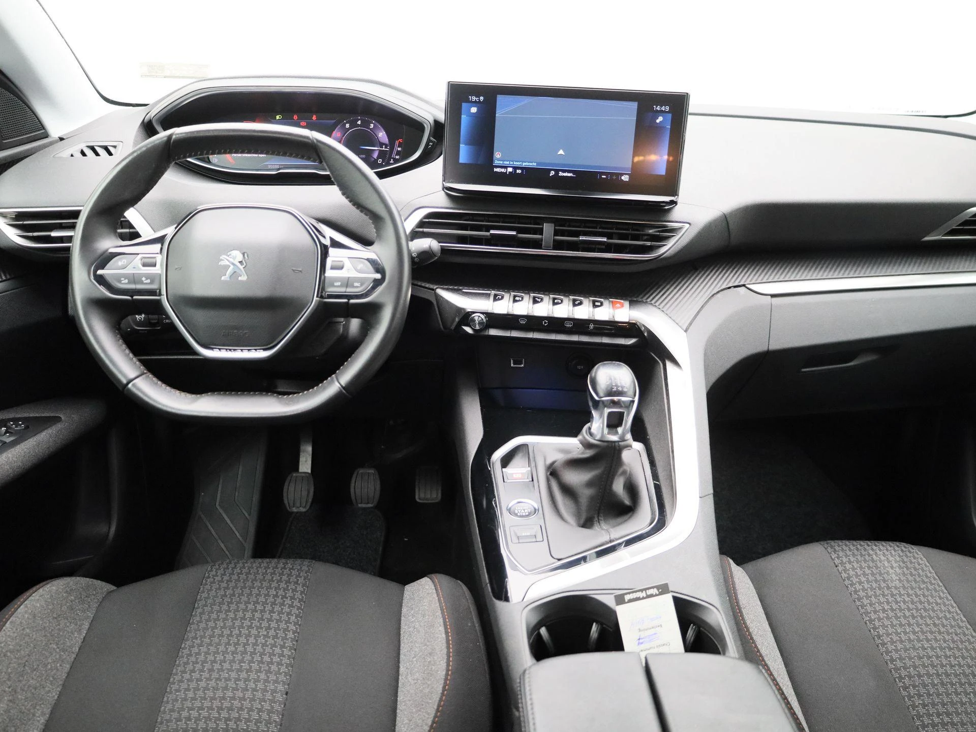 Peugeot-3008-image-6