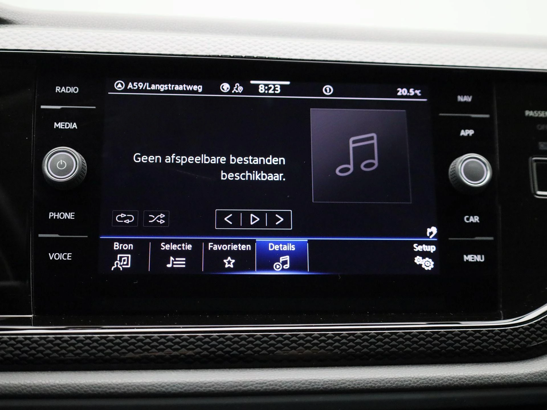 Volkswagen-Taigo-image-18