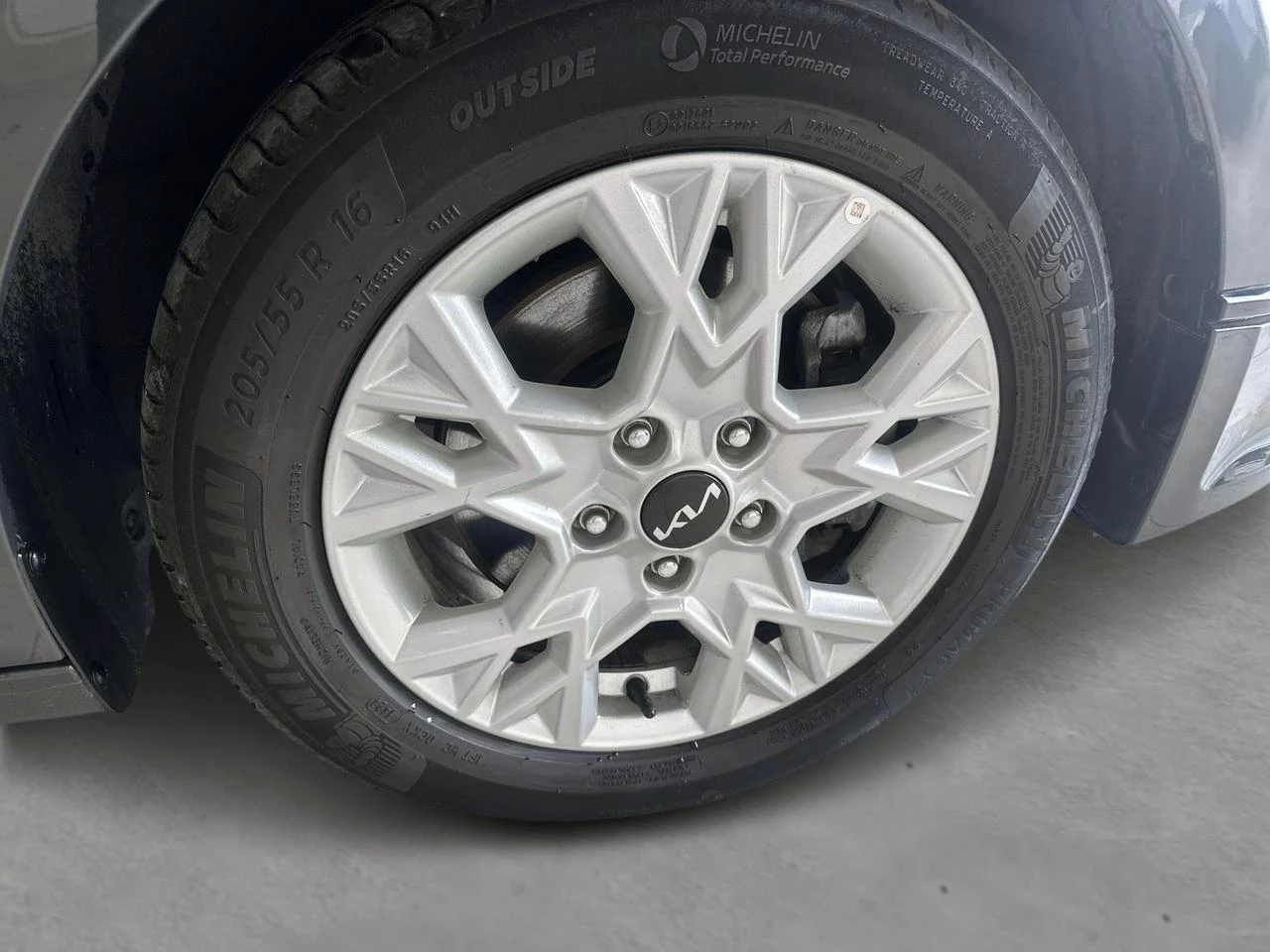 Kia-Ceed Sportswagon-image-5