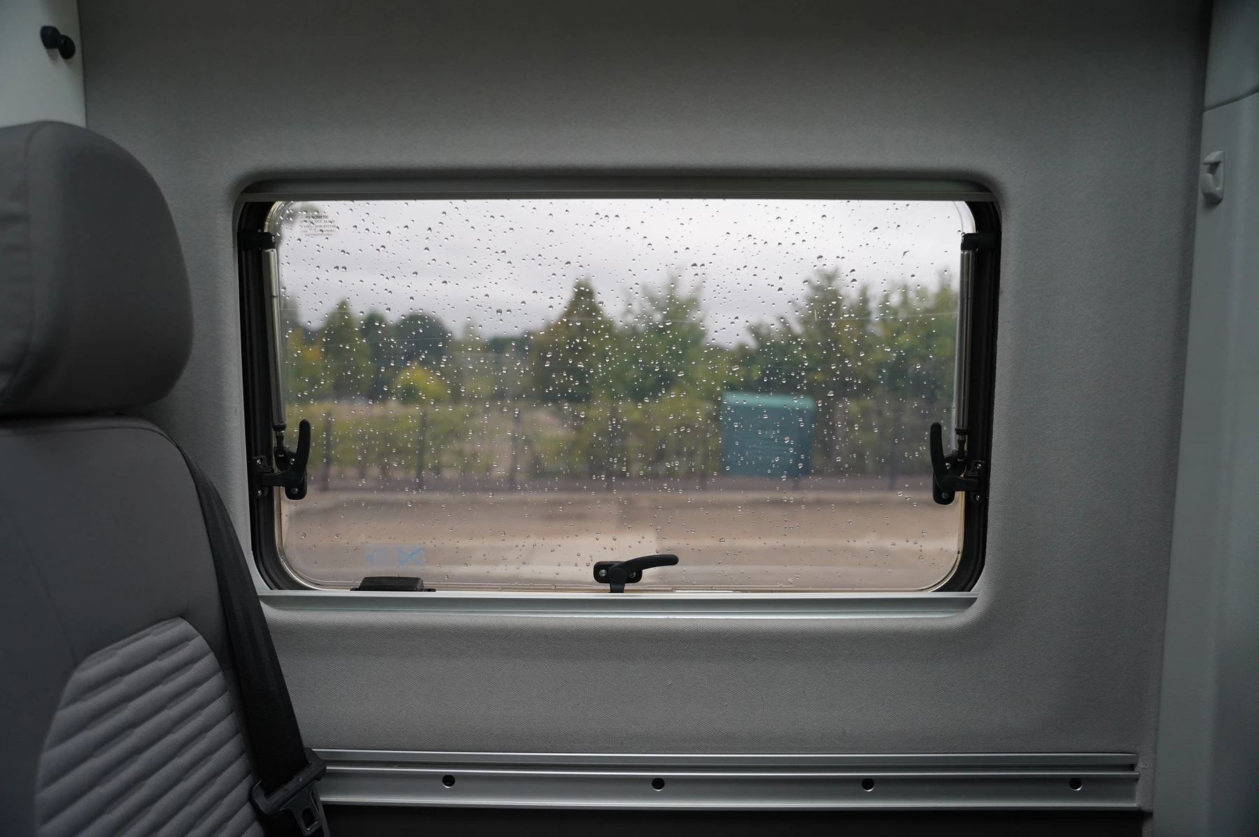 Volkswagen-California-image-40