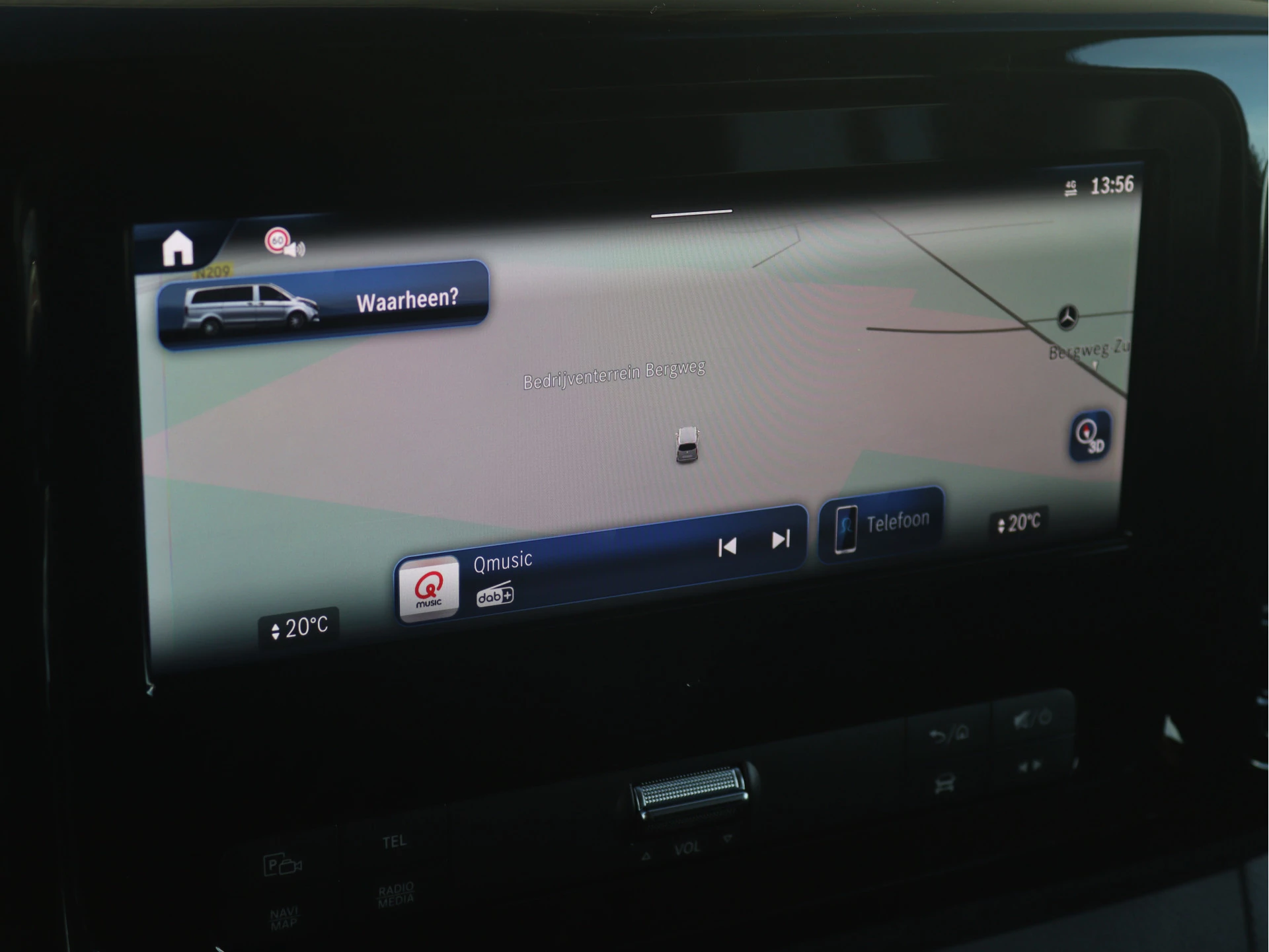 Mercedes-Benz-Vito-image-11