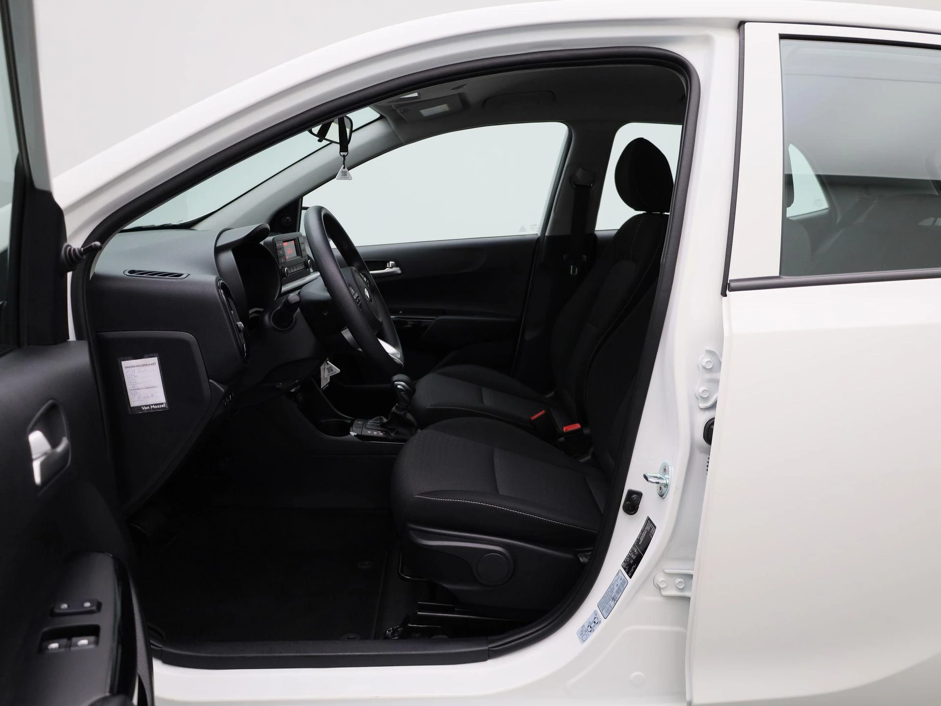 Kia-Picanto-image-8