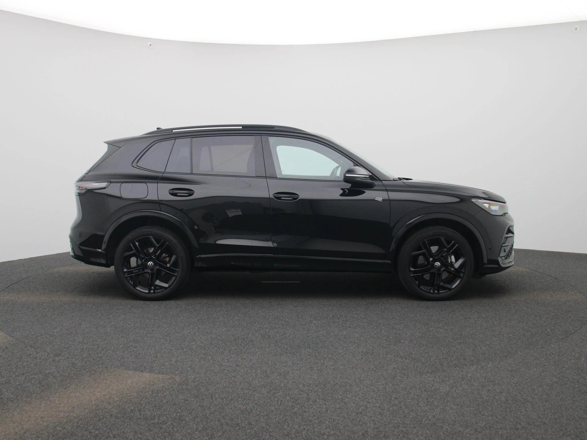 Volkswagen Tiguan 1.5 eHybrid R-Line Edition