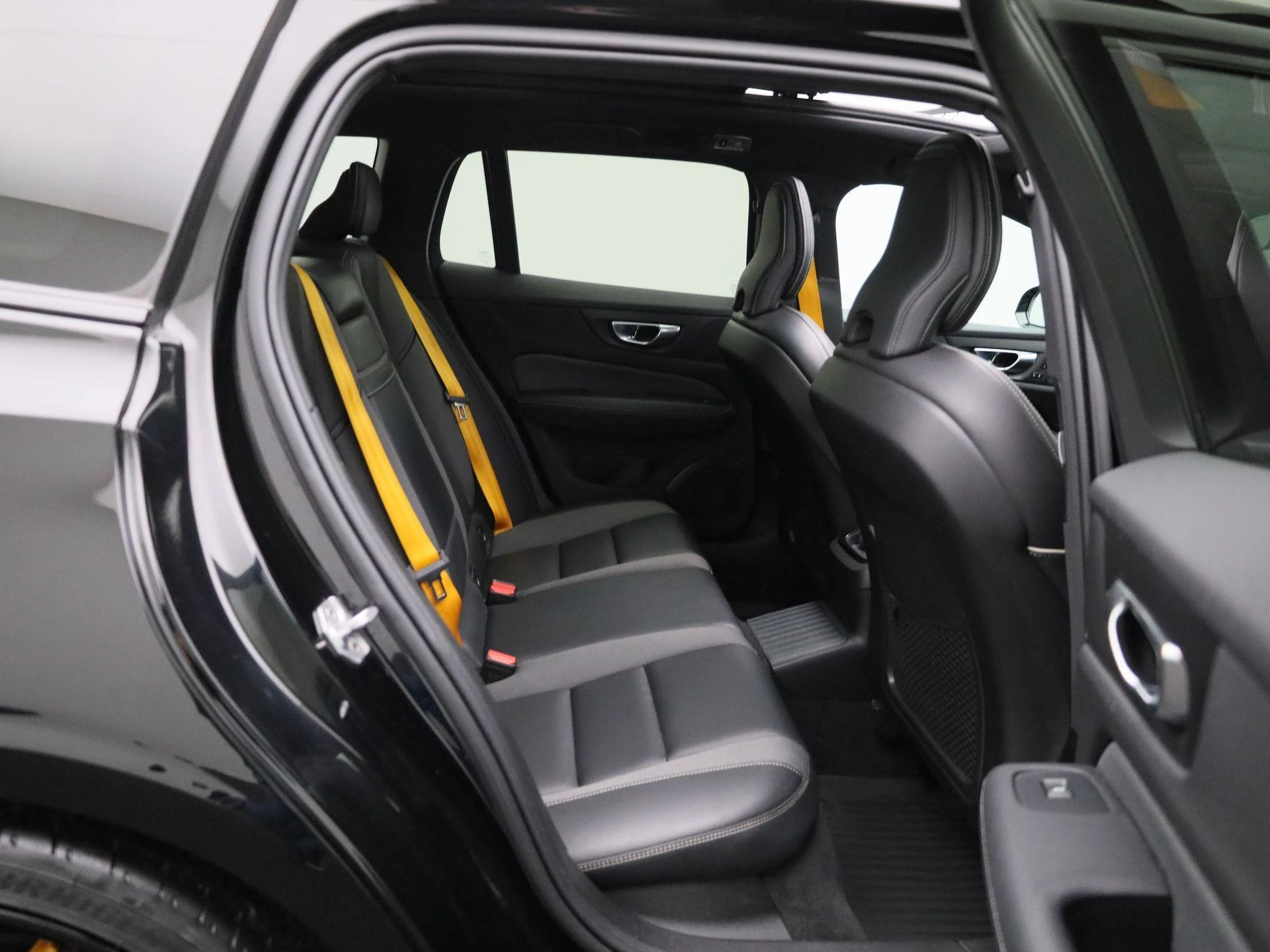 Volvo-V60-image-44
