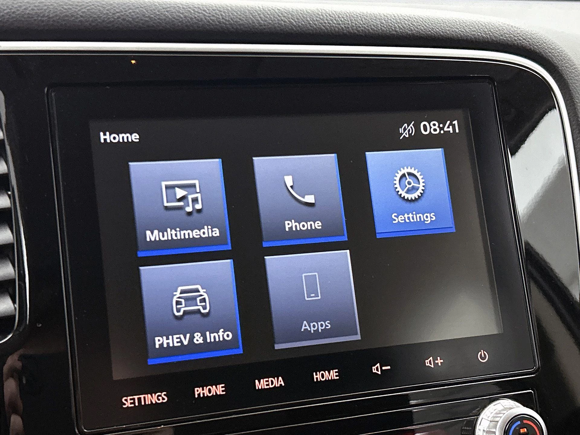 Mitsubishi-Outlander-image-30