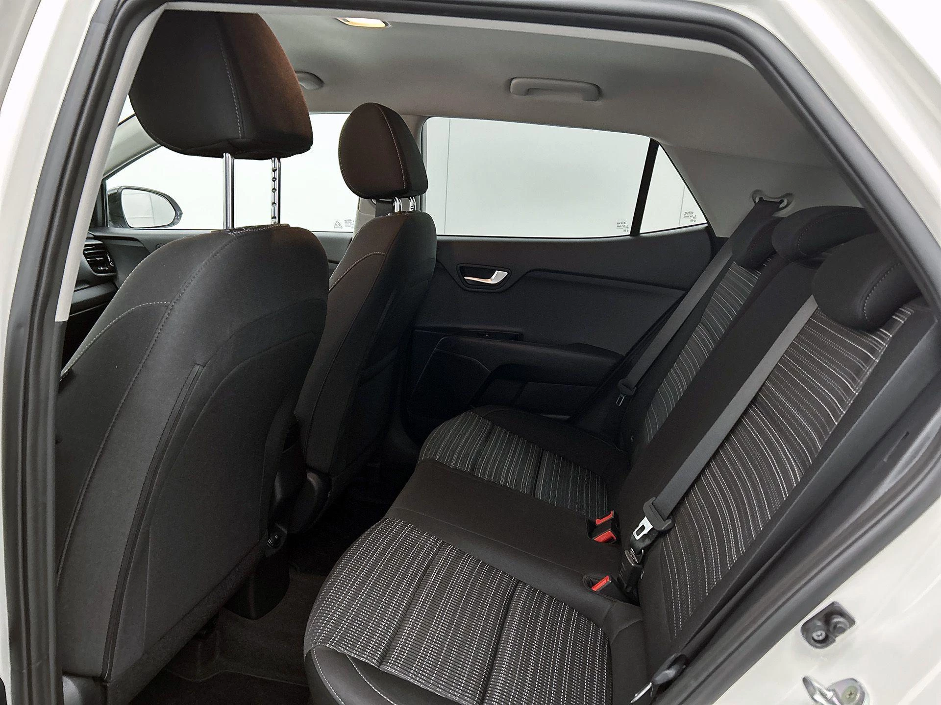 Kia-Stonic-image-27