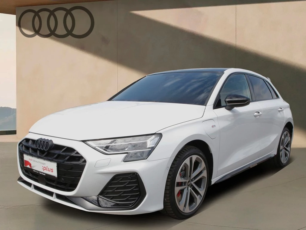Audi A3 Sportback 45 TFSI e S line 18"|LEDER|PANO|SHZ|RFK|