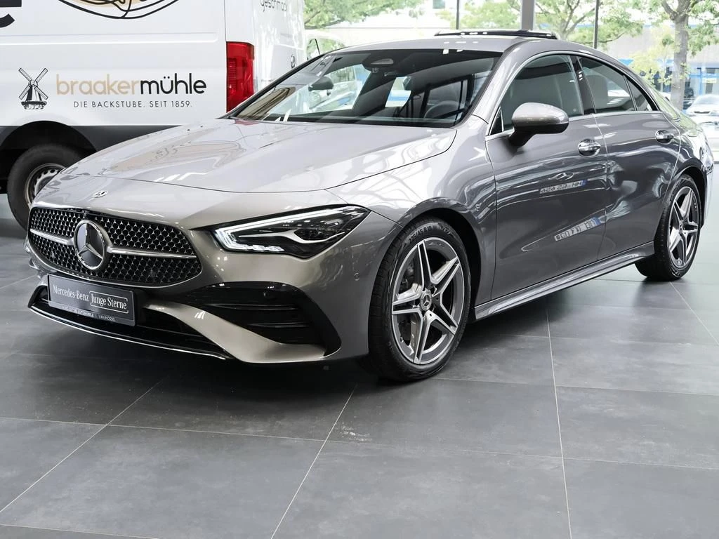 Mercedes-Benz-CLA 200 d-image-7