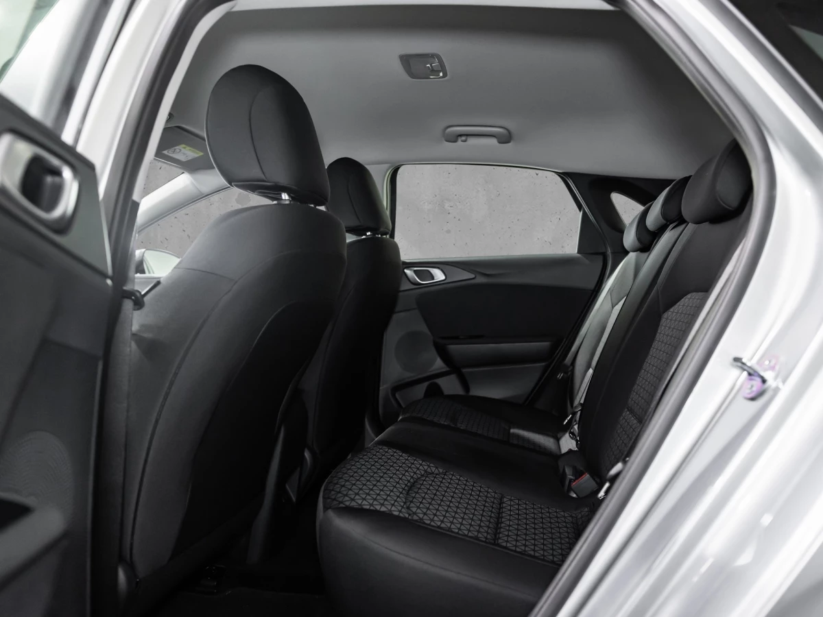 Kia Ceed Edition 7 1.0 T-GDI | FSE | AC | GRA