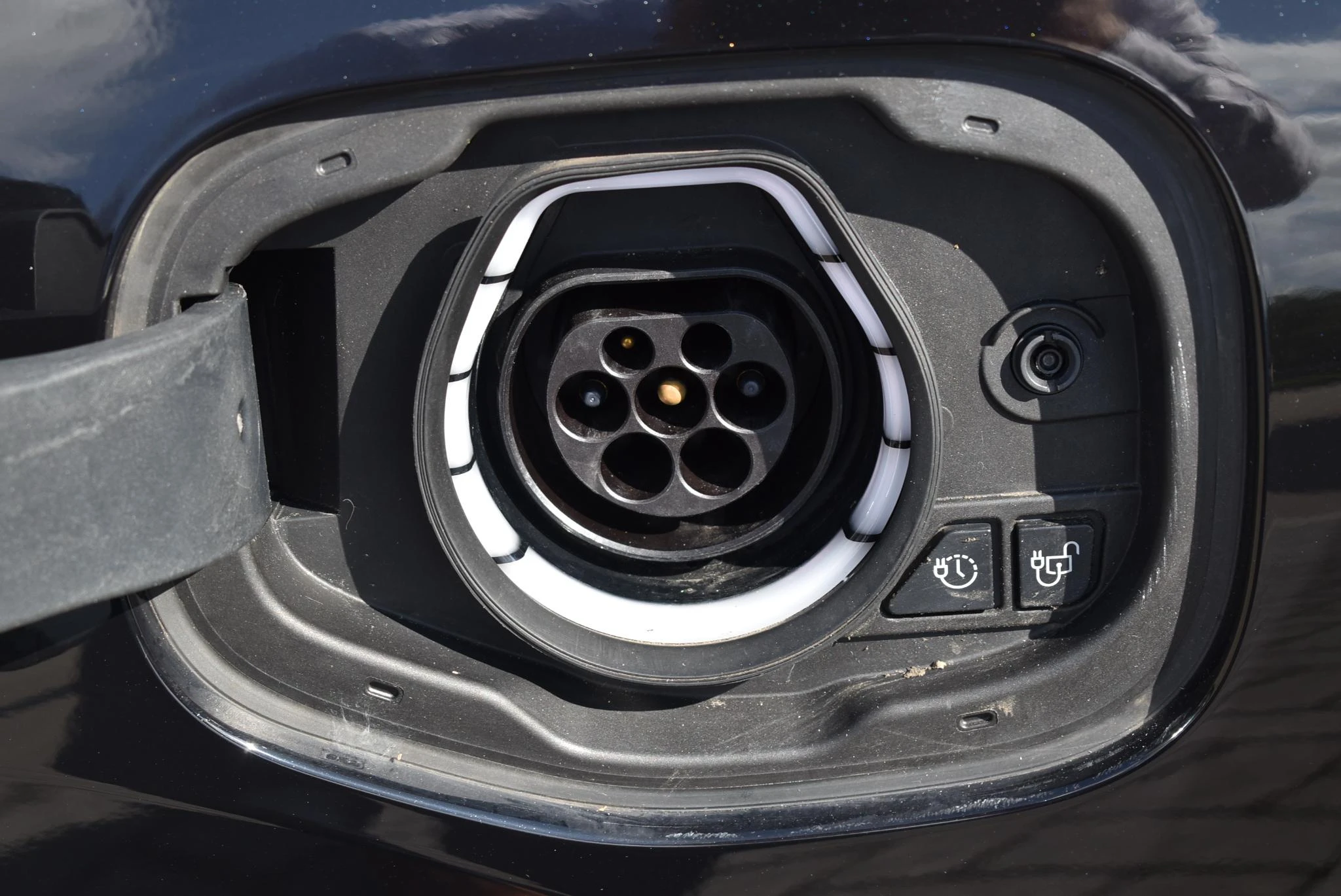 Ford-Kuga-image-10