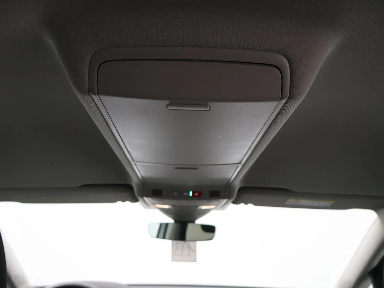 Volkswagen-Touran-image-25
