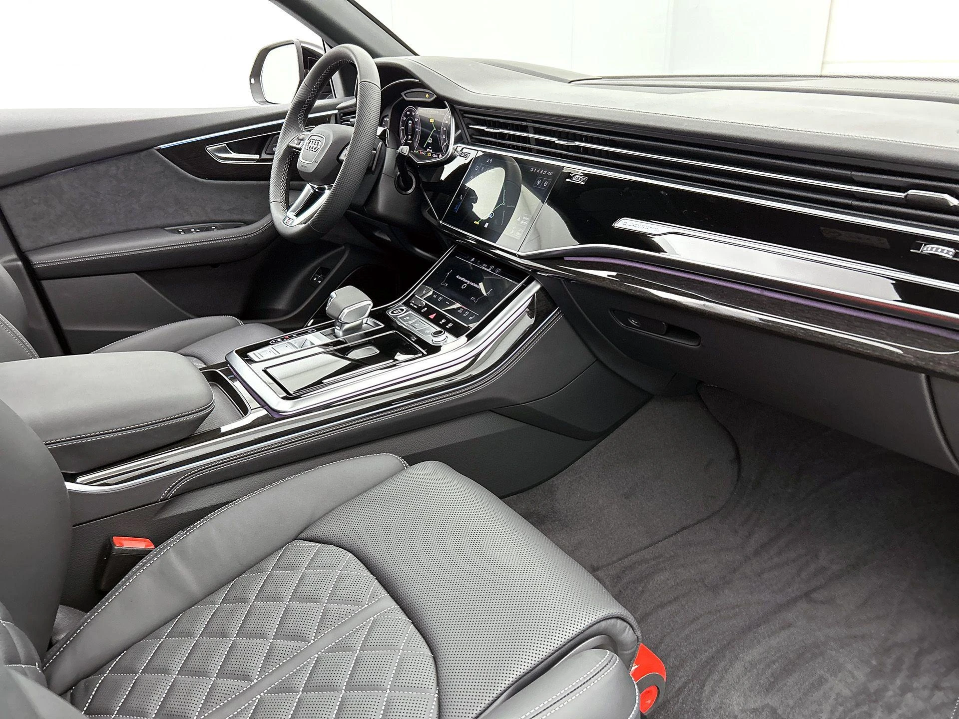 Audi-Q8-image-26