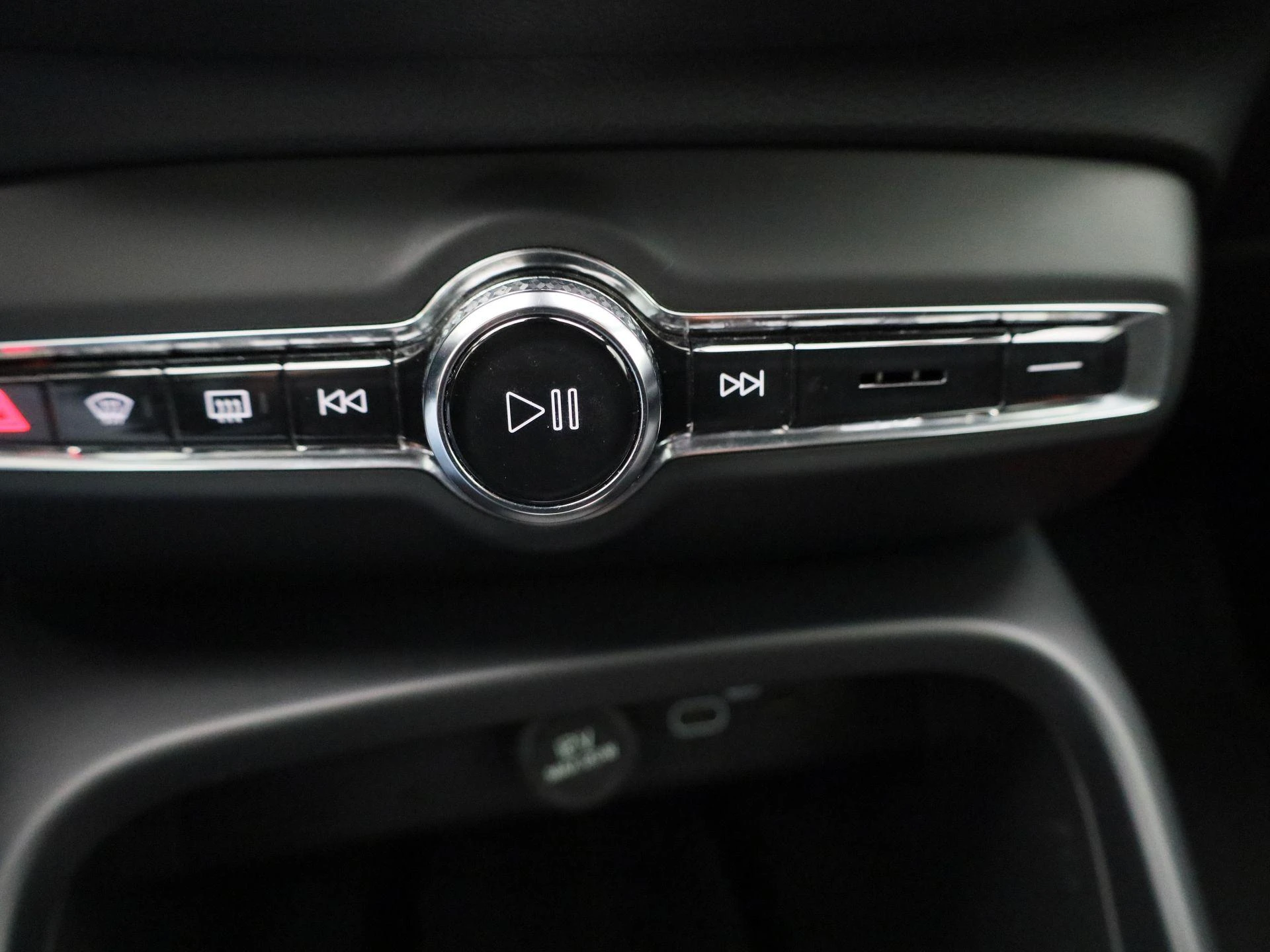 Volvo-XC40-image-20