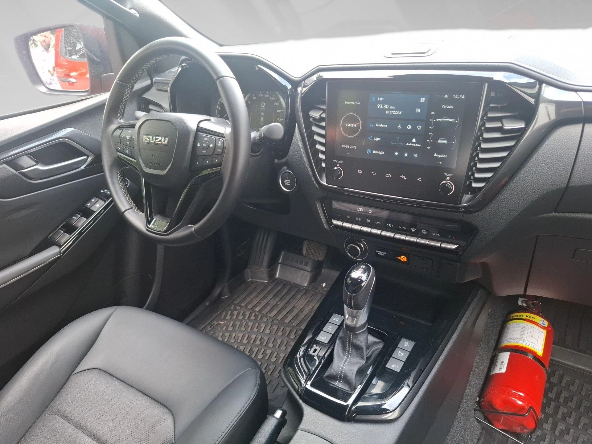 Isuzu-D-Max-image-6