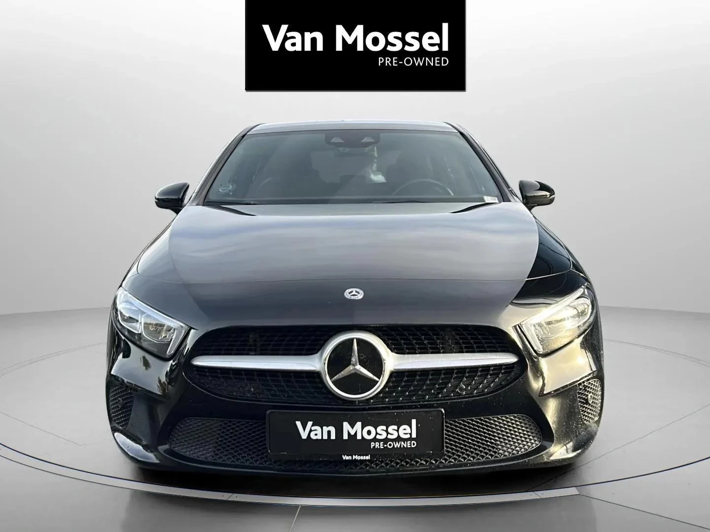 Mercedes-Benz-A-Klasse-image-0