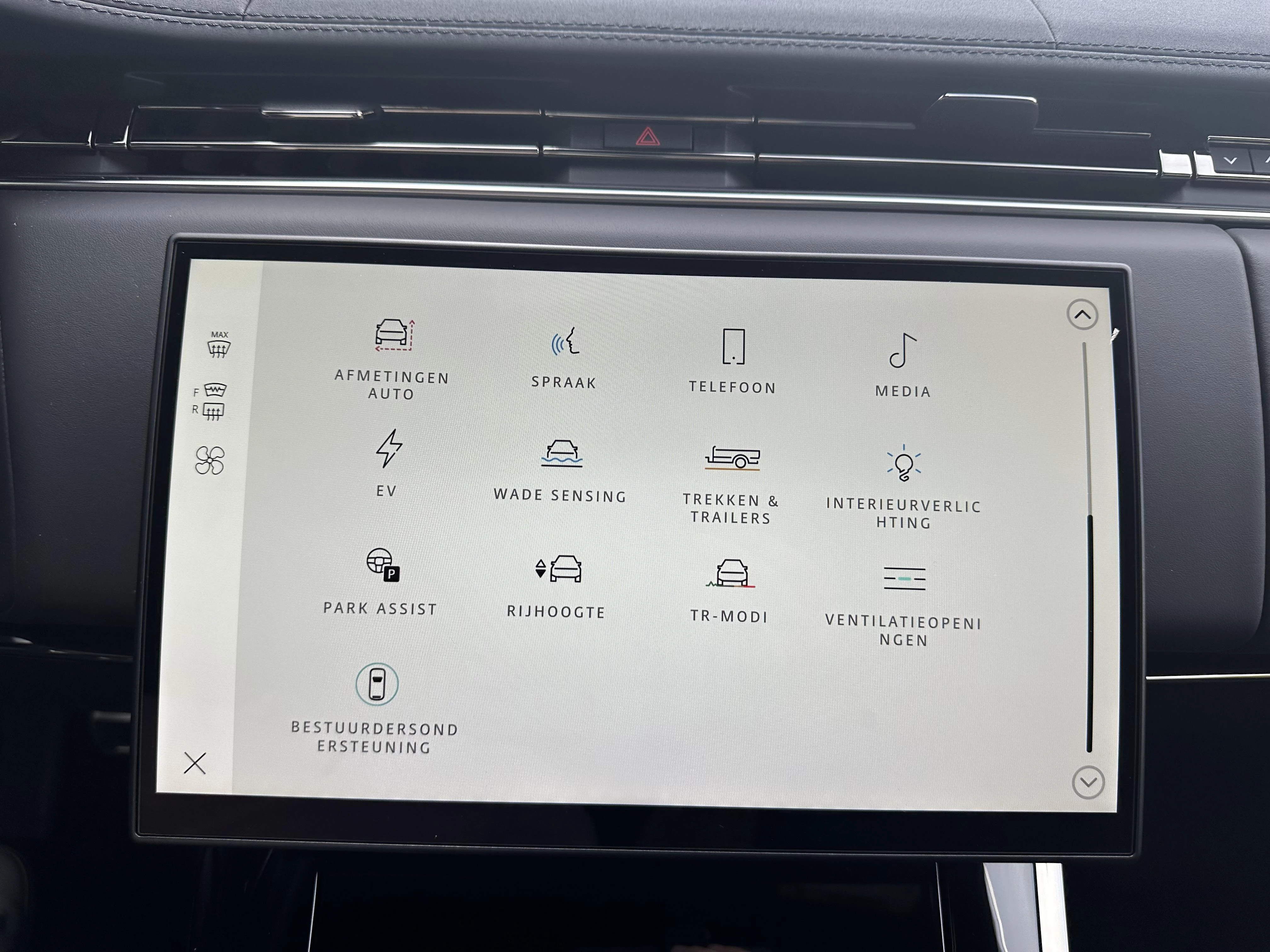 Land Rover-Range Rover Sport-image-18