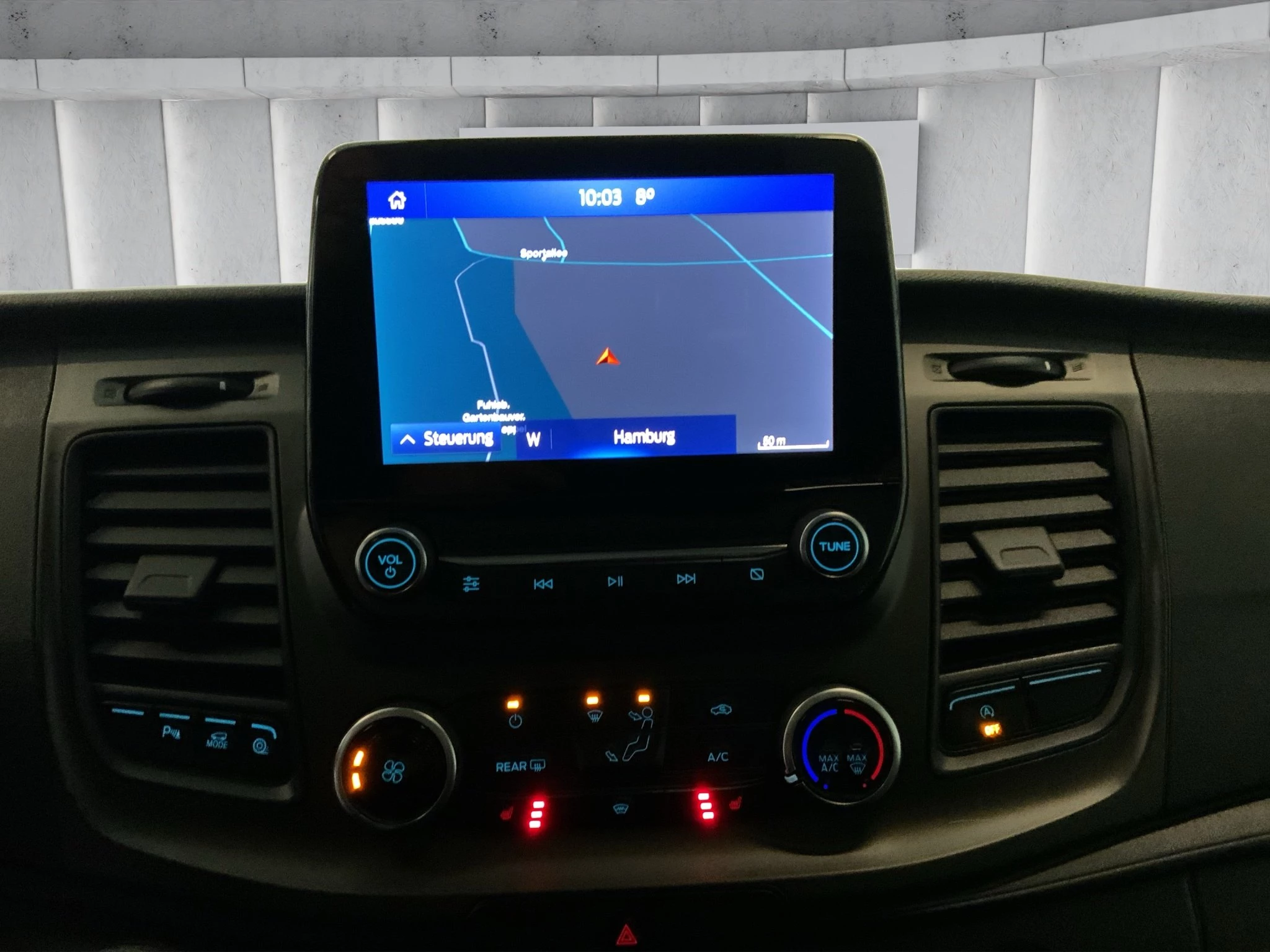 Ford-Transit Custom-image-13