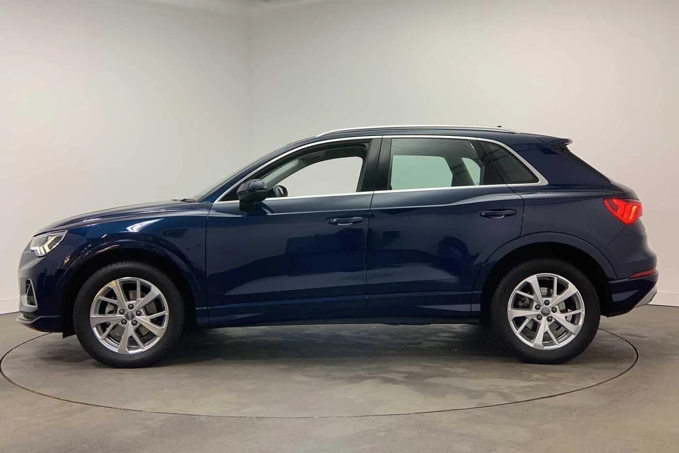 Audi-Q3-image-3