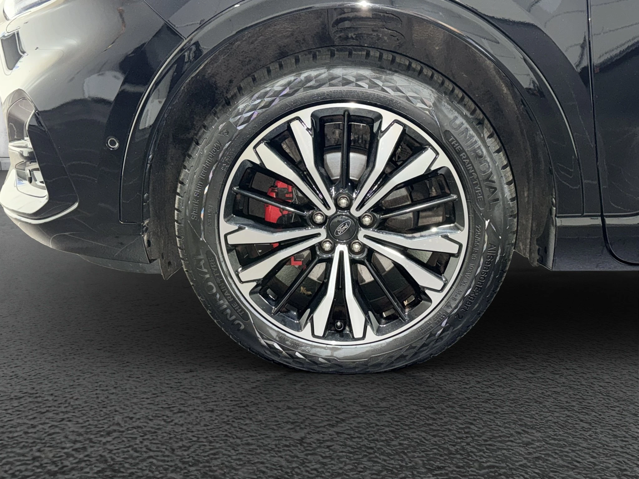 Ford-Kuga-image-8