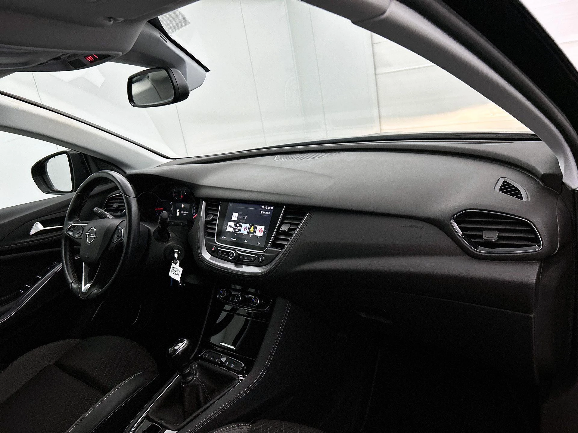 Opel-Grandland X-image-16