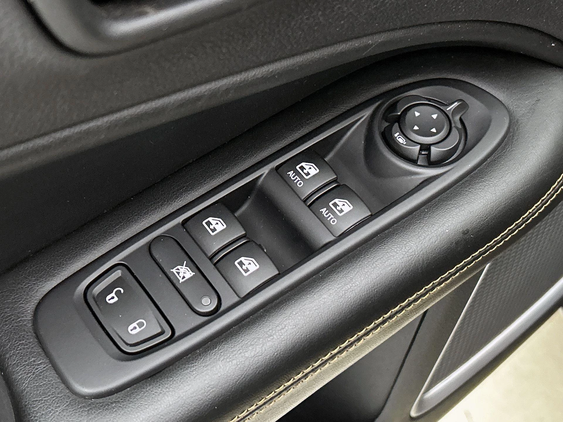 Jeep-Compass-image-25