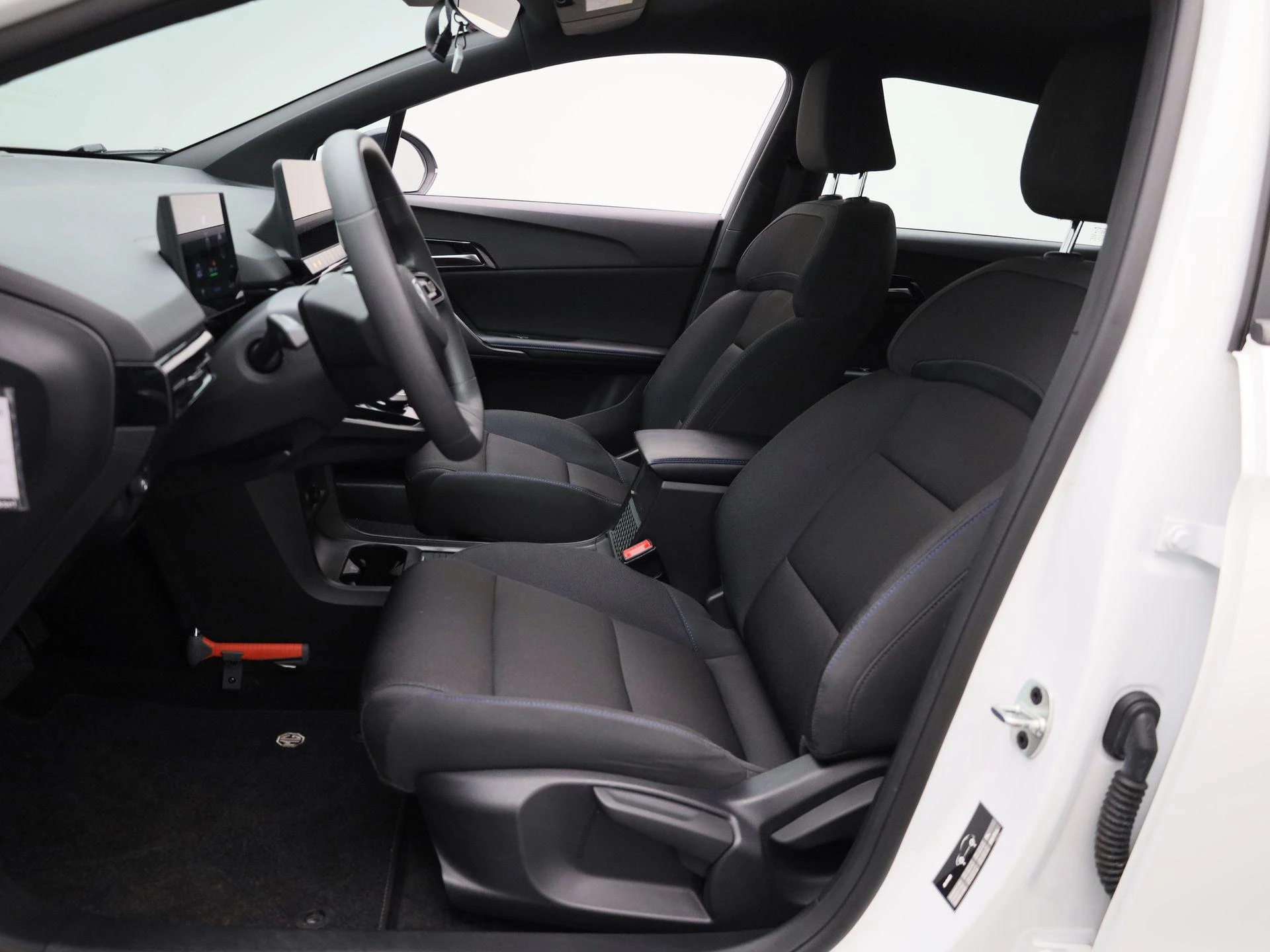 MG-MG4 EV-image-9