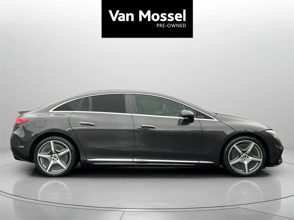 Mercedes-Benz-EQE-image-3