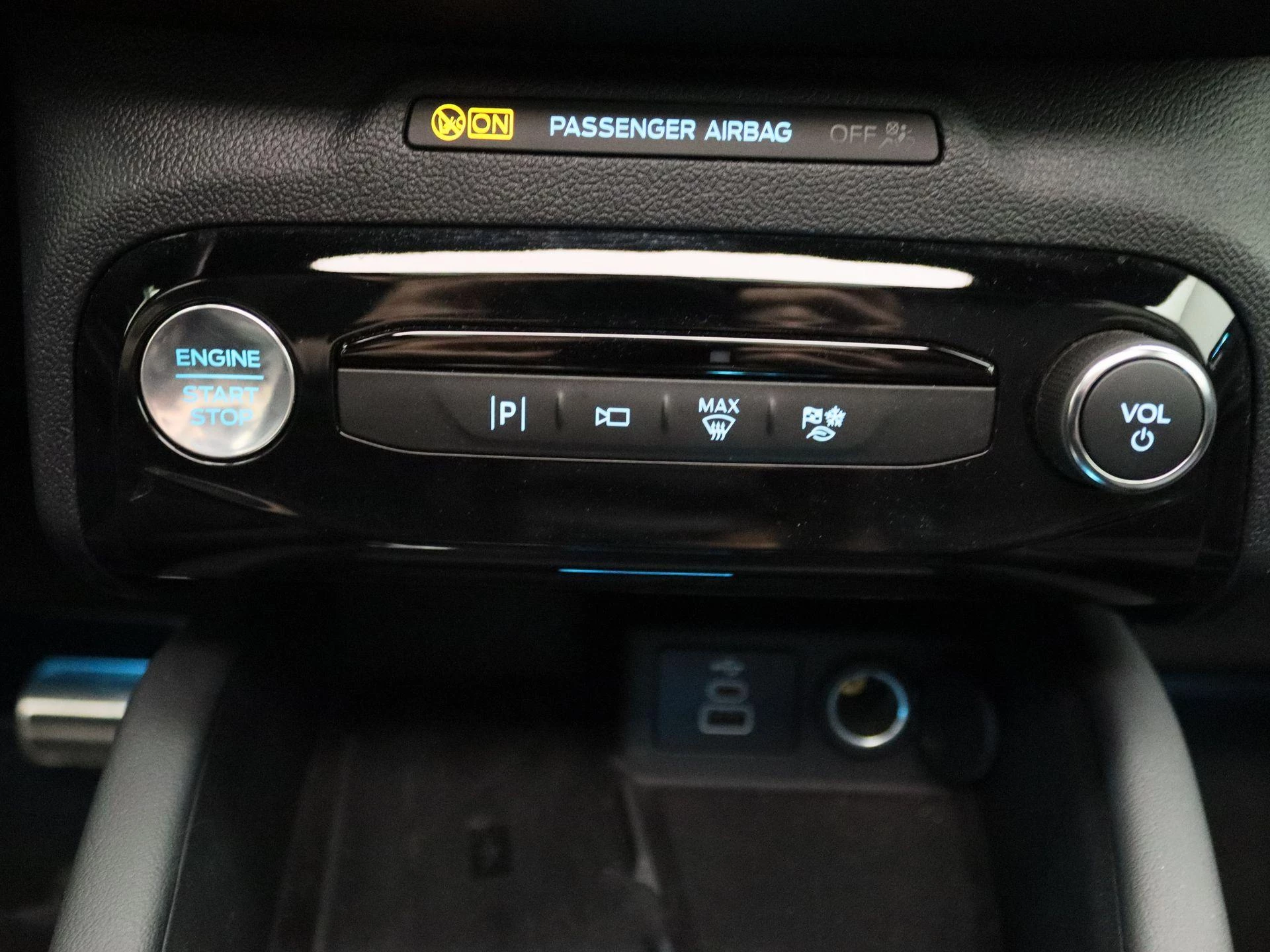Ford-Kuga-image-10