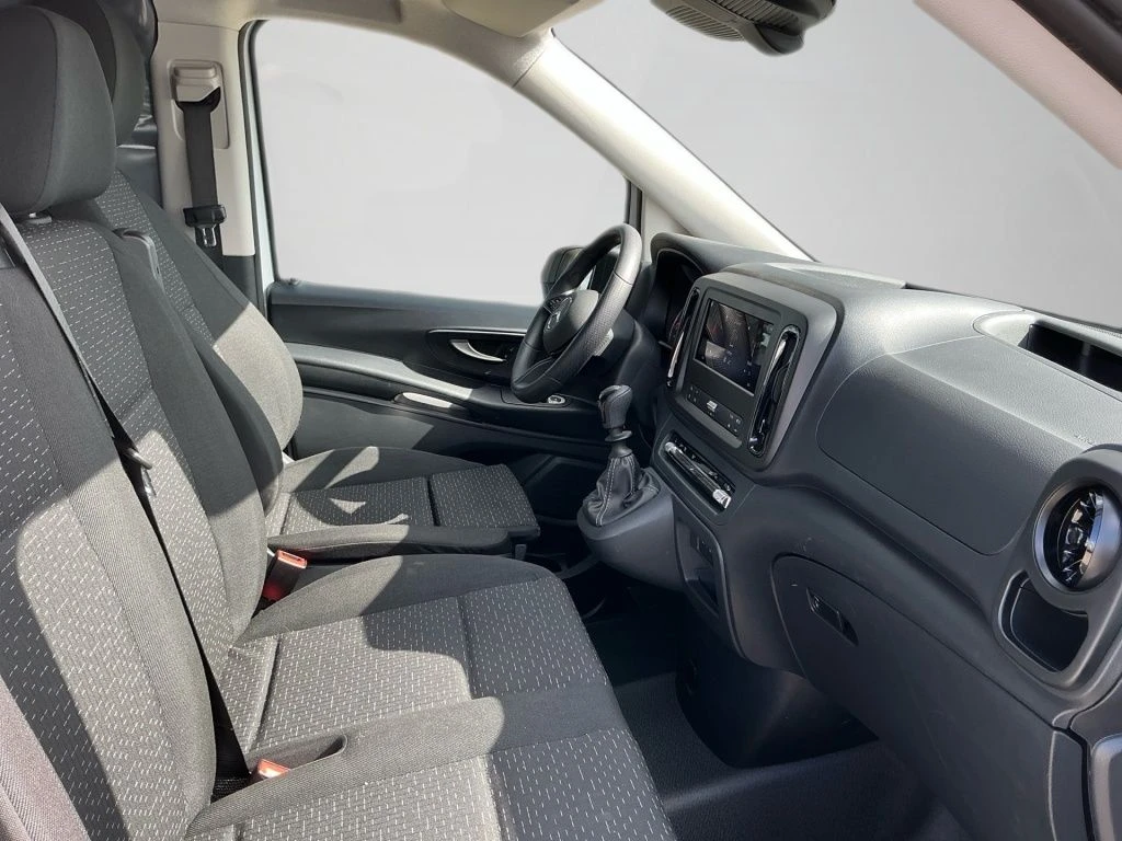 Mercedes-Benz-Vito 116-image-11