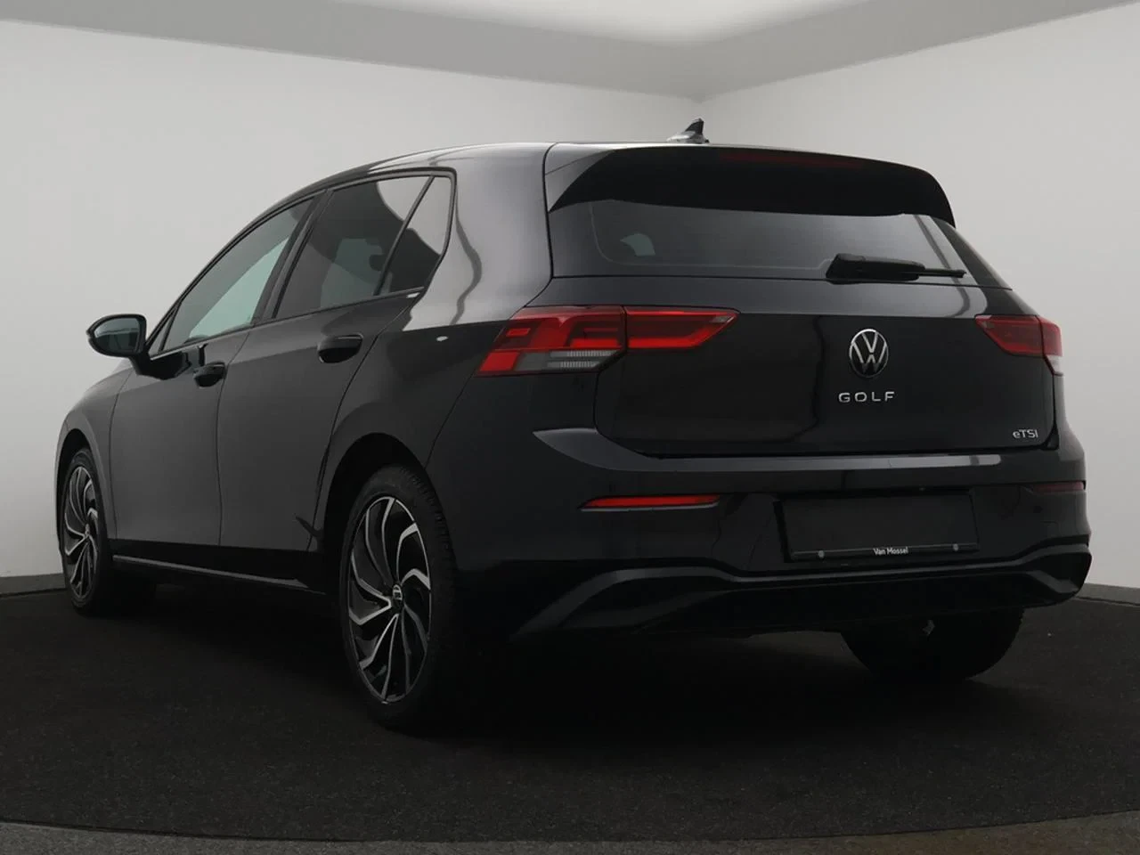 Volkswagen Golf VIII New Golf Life 1.0 eTSI 110PK *AUTOMAAT*NAVI*BLTH*CRUISE*PDC*CAMERA*APP CONNECT*DIGITAL DASHBOARD*...