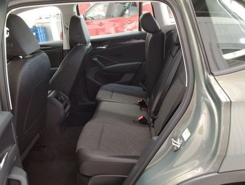 Volkswagen Tiguan 1.5 eTSI 110 kW DSG Life *DAB+*NAV*LED*