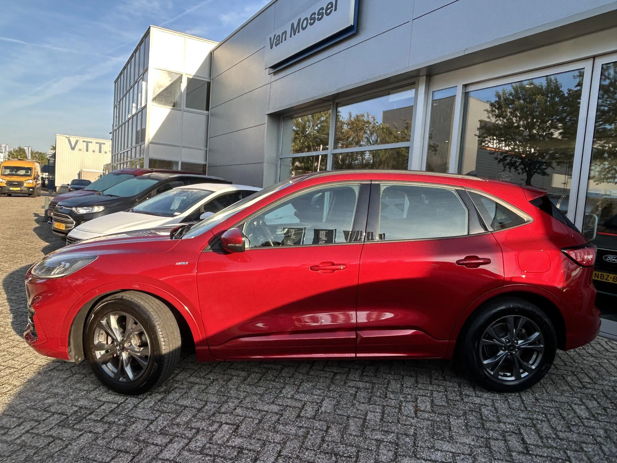 Ford-Kuga-image-1