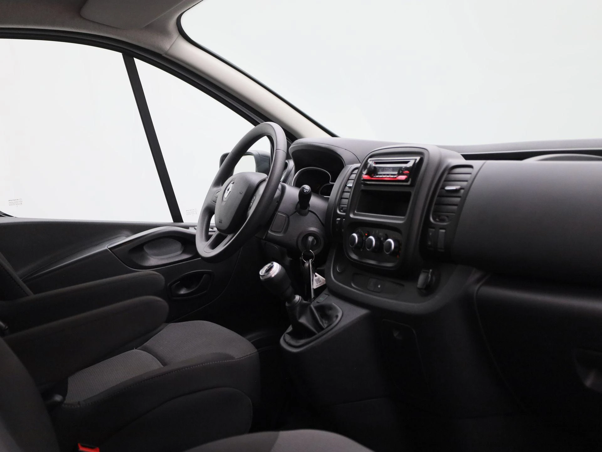 Renault-Trafic-image-30