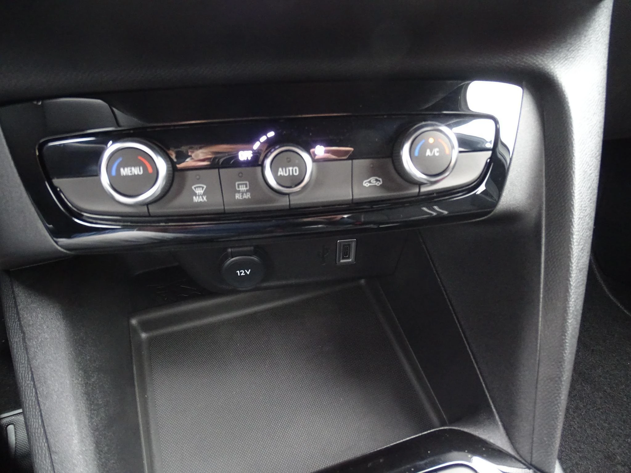 Opel-Corsa-image-18