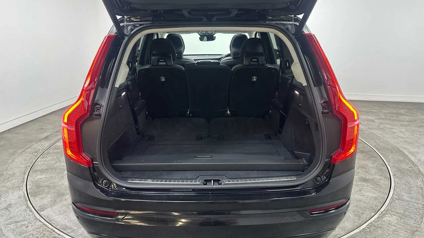 Volvo-XC90-image-15