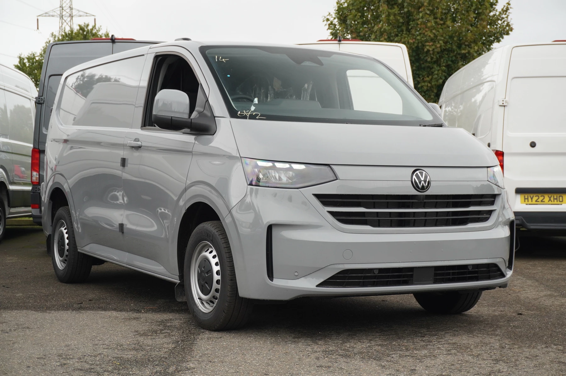 Volkswagen-Transporter-image-3