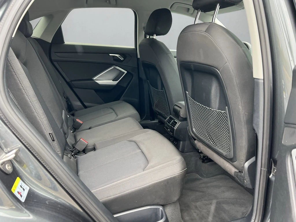 Audi-Q3-image-11